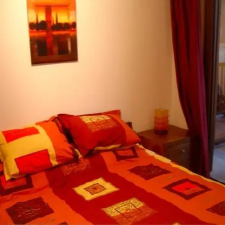 Md Alexander Services Apartment *